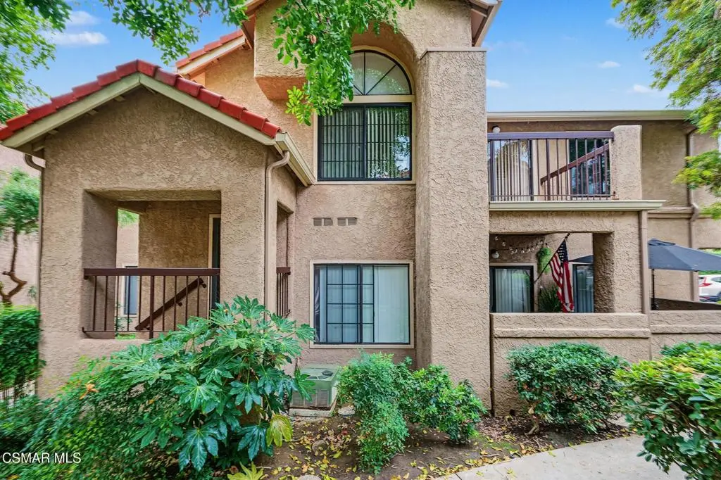 Condominium for rent at 2373 Archwood Lane 175, Simi Valley, CA featuring 2 beds and 2 baths