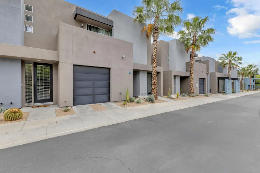 Condominium for rent at 3574 Penny Lane, Palm Springs, CA featuring 2 beds and 3 baths