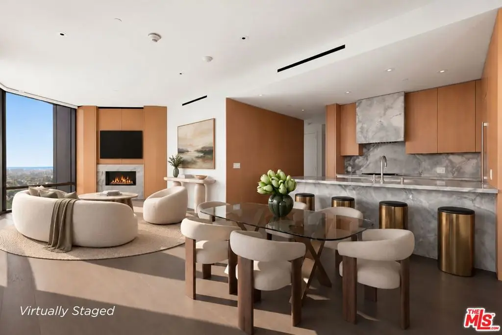 Condominium for sale at 211 W Elm Court 16B, Los Angeles, CA featuring 2 beds and 3 baths