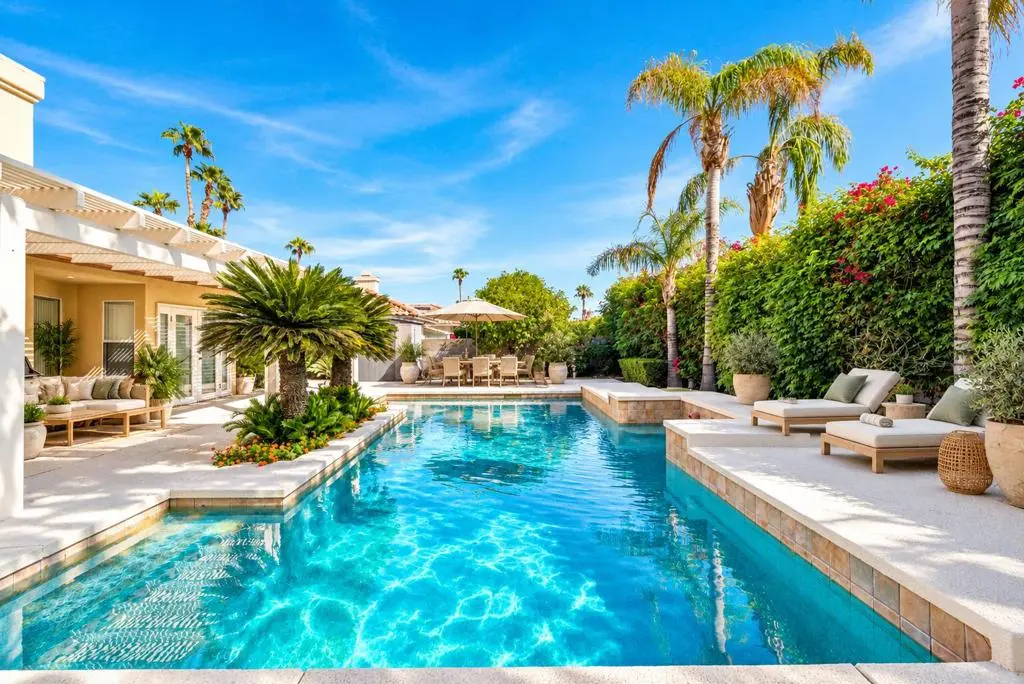 Single Family Residence for rent at 77671 Barons Circle, Palm Desert, CA featuring 3 beds and 3 baths