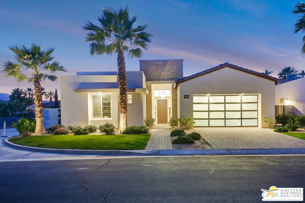 Single Family Residence for rent at 50935 Cereza, La Quinta, CA featuring 4 beds and 5 baths