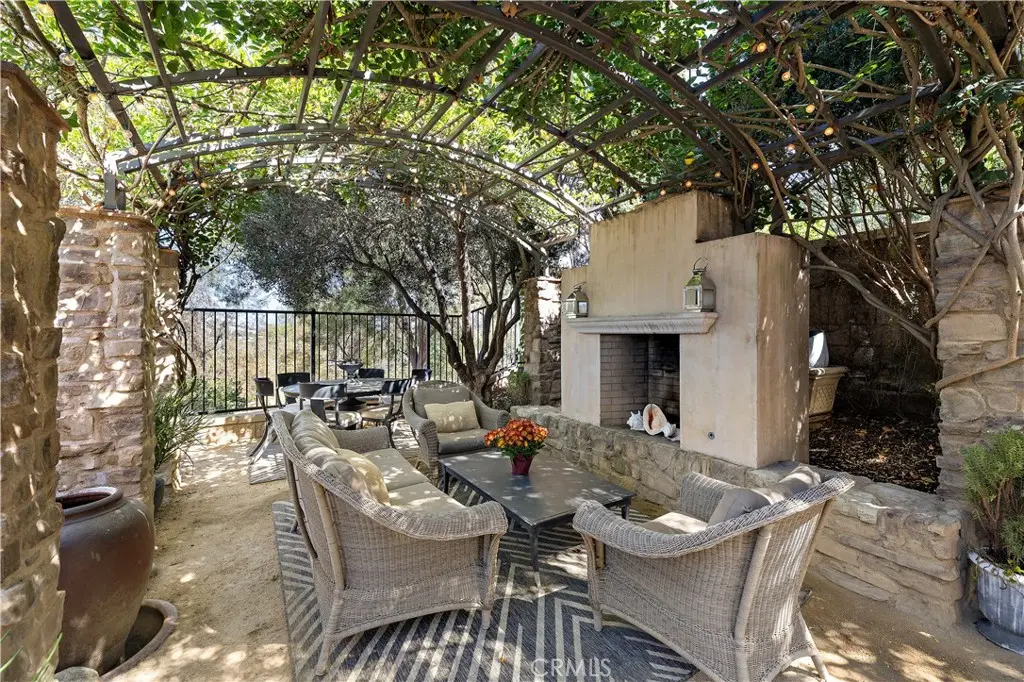 Single Family Residence for sale at 41 Climbing Vine, Irvine, Orange County, CA featuring 4 beds and 3 baths