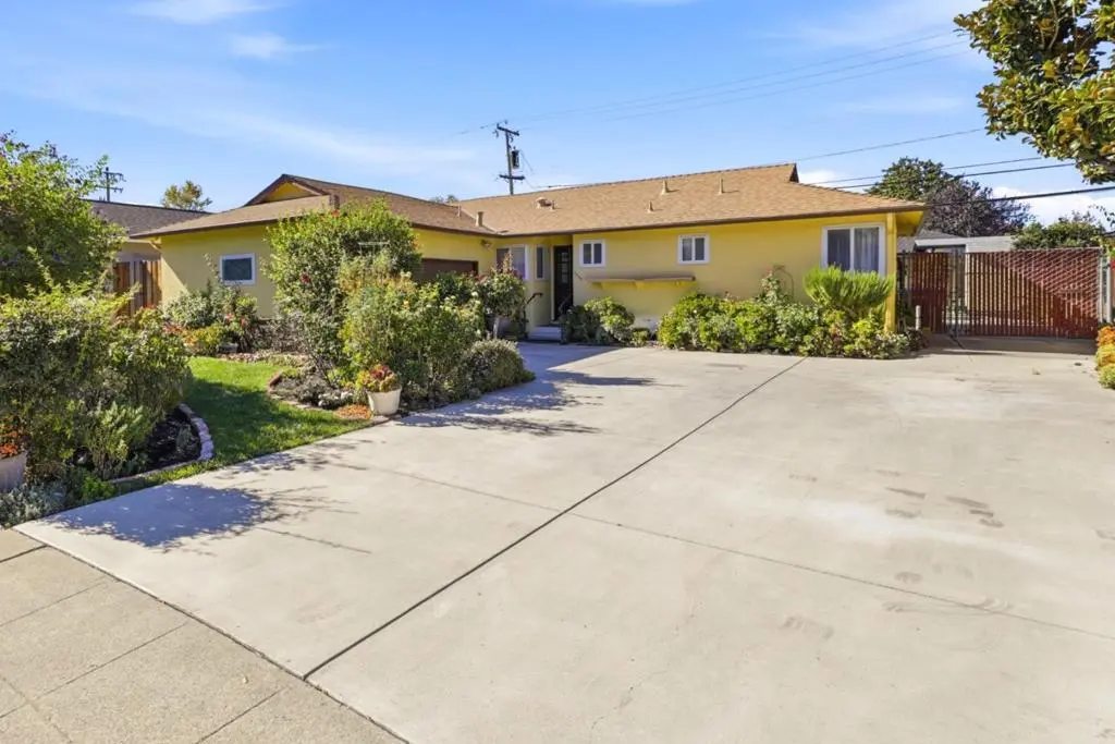 Single Family Residence for sale at 3039 Seyferth Way, San Jose, CA featuring 3 beds and 2 baths