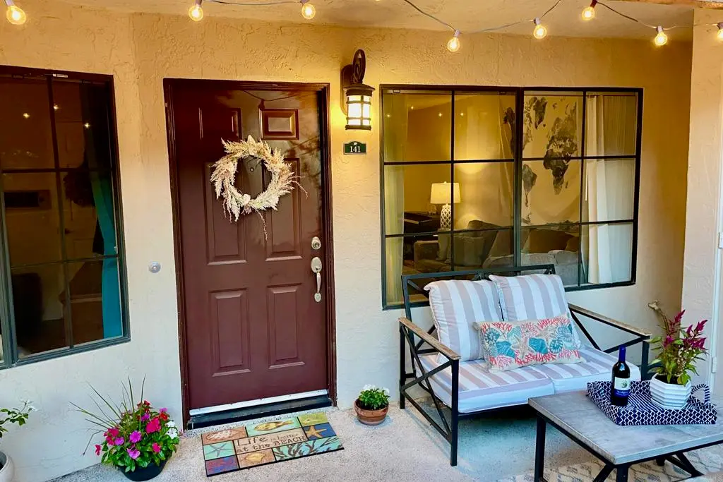 Residential Lease for rent at 12530 Carmel Creek Road 141, San Diego, San Diego County, CA featuring 1 bed and 1 bath