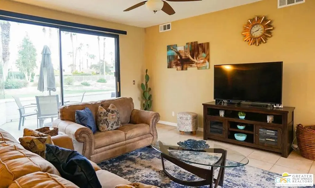 Condominium for rent at 68368 Calle Leon, Cathedral City, CA featuring 2 beds and 2 baths