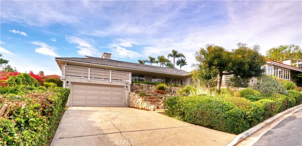 Single Family Residence for rent at 904 EMERALD BAY, Laguna Beach, CA featuring 4 beds and 3 baths