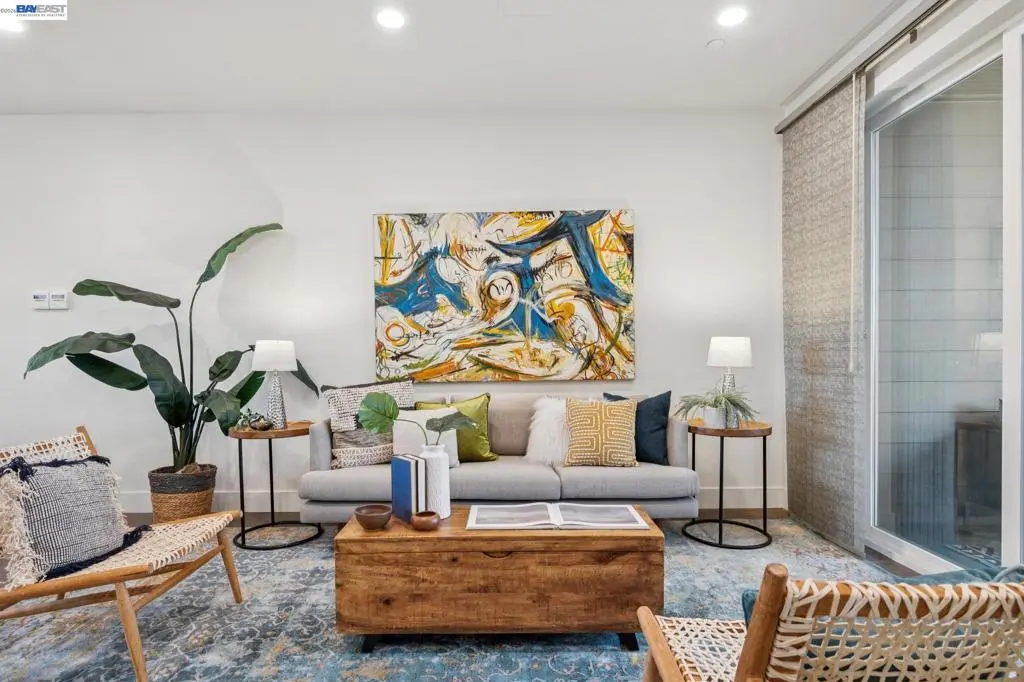 Condominium for sale at 1815 Balsa St, Alameda, CA featuring 3 beds and 4 baths