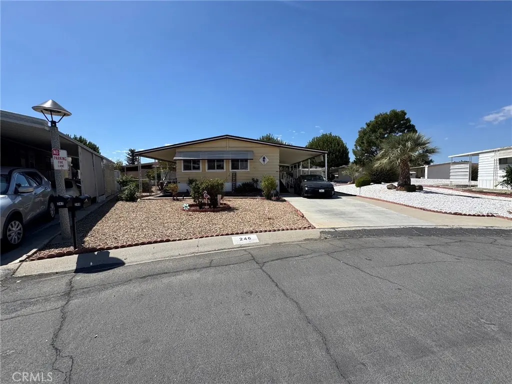 Manufactured In Park for sale at 27601 Sun City 246, Menifee, CA featuring 2 beds and 2 baths