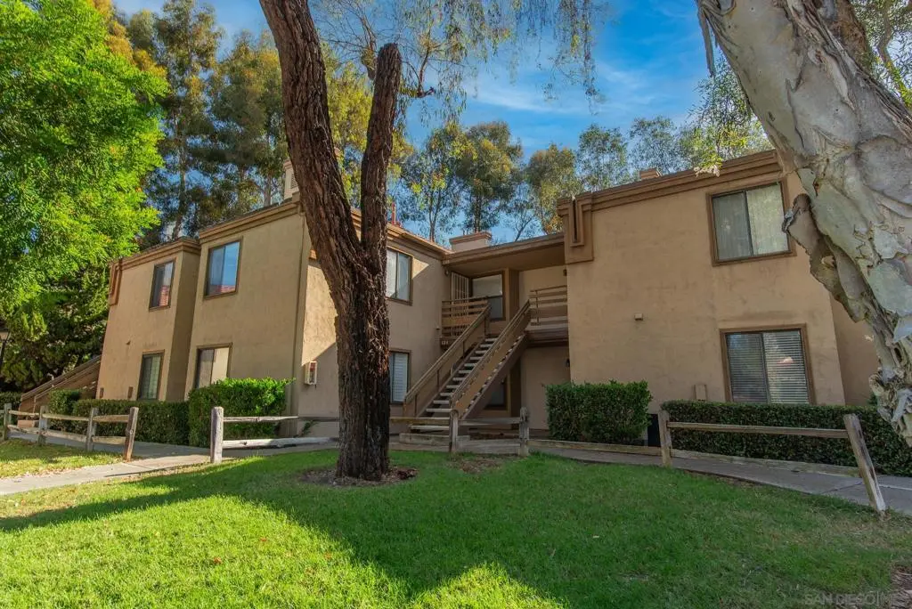 Residential Lease for rent at 9933 Scripps Westview Way 226, San Diego, San Diego County, CA featuring 2 beds and 1 bath