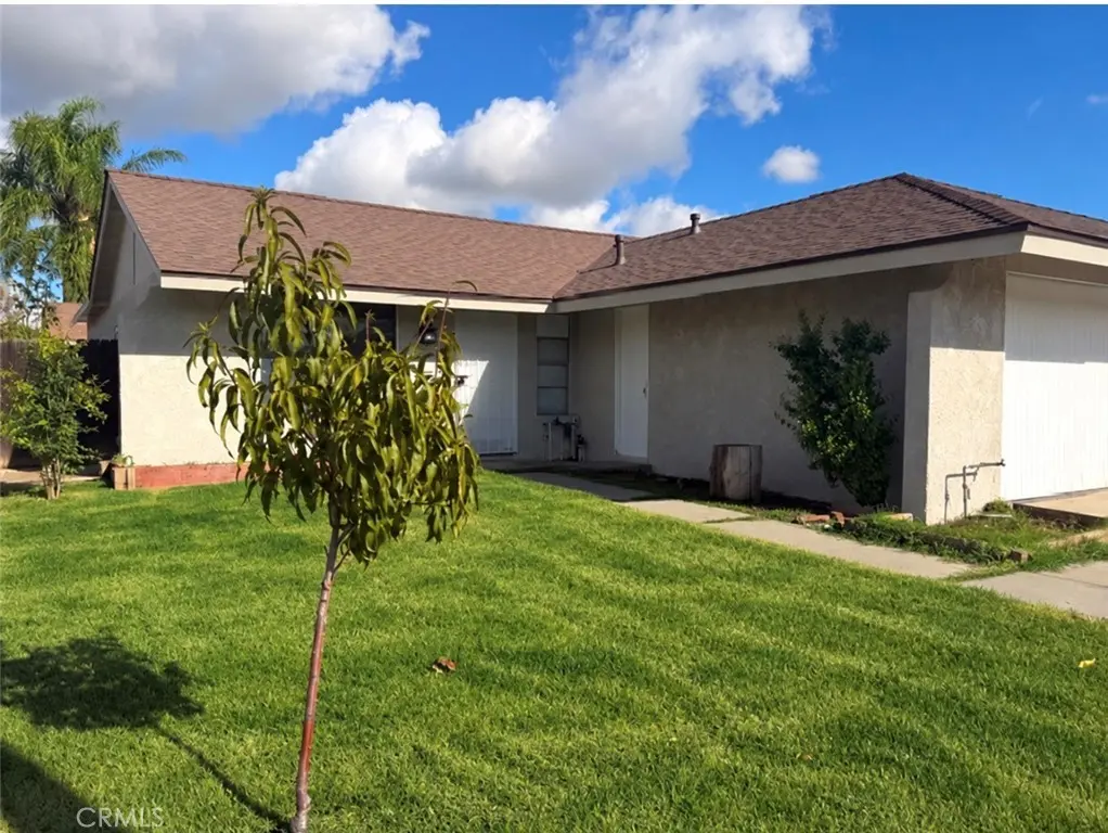 Single Family Residence for sale at 7951 Temecula, Riverside, CA featuring 3 beds and 2 baths
