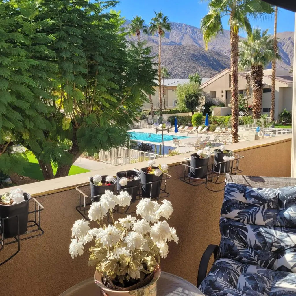Condominium for rent at 222 N Calle El Segundo 563, Palm Springs, CA featuring 2 beds and 2 baths