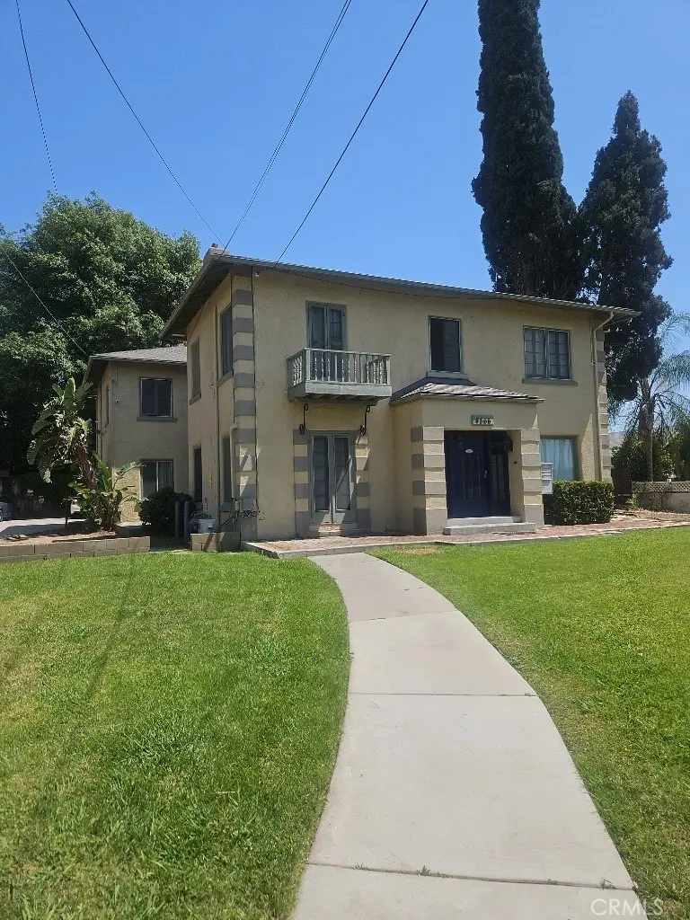 Apartment for rent at 4566 Orange 8, Riverside, CA featuring 1 bed and 1 bath
