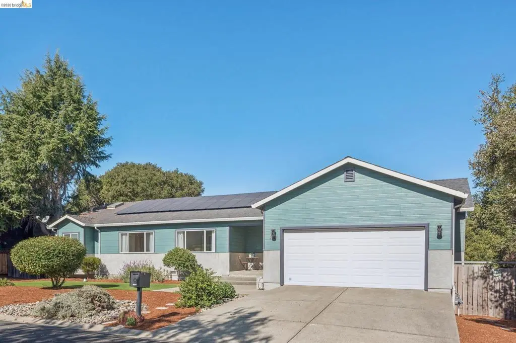 Single Family Residence for sale at 2929 Salvino Ct, Richmond, CA featuring 3 beds and 2 baths