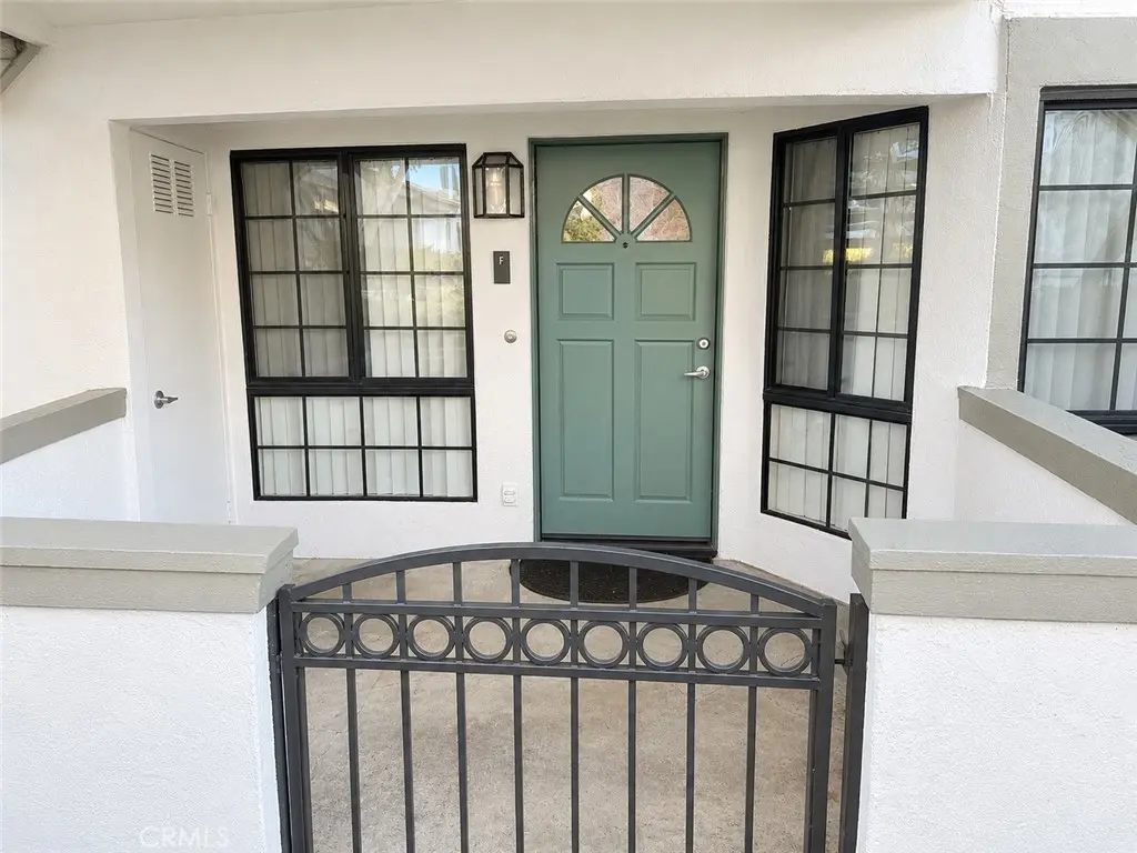 Apartment for rent at 26562 Camino De Vista 262, San Juan Capistrano, CA featuring 1 bed and 1 bath