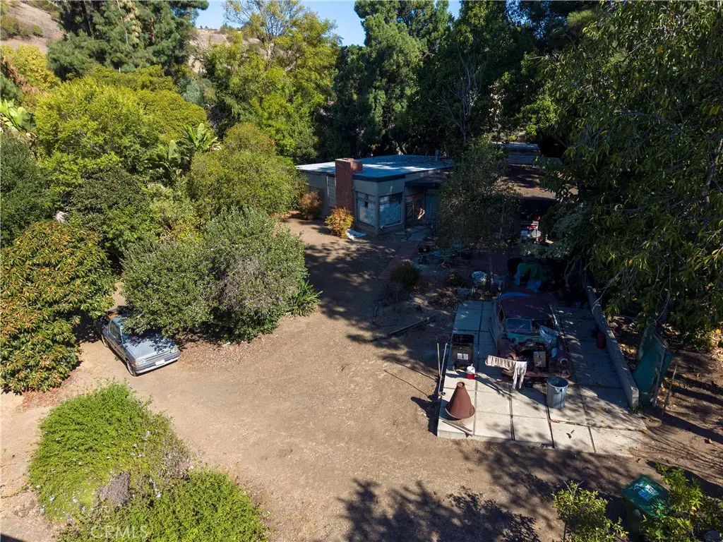 Single Family Residence for sale at 3927 Harriman, Los Angeles, CA featuring 2 beds and 2 baths