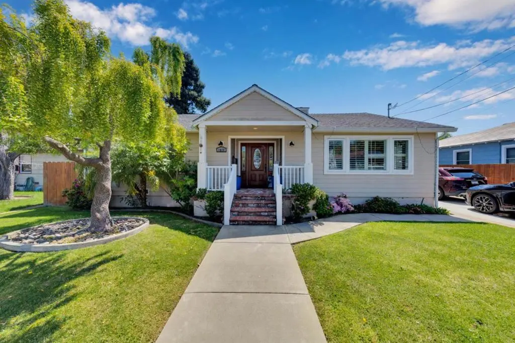 Residential Lease for rent at 1418 Bradley Court, San Mateo, CA featuring 3 beds and 2 baths