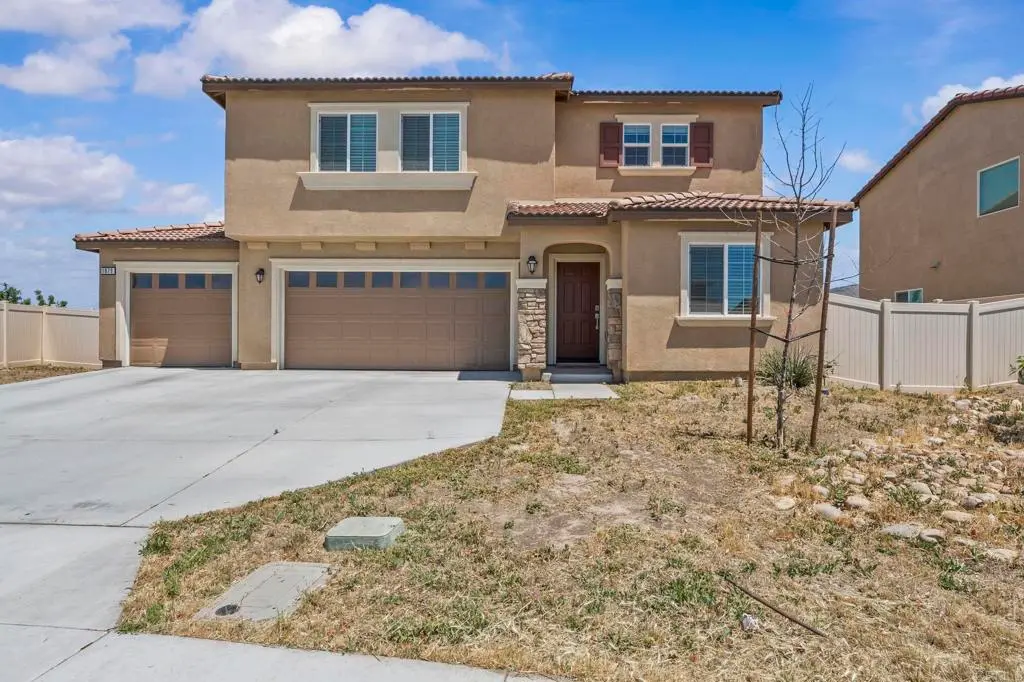 Single Family Residence for sale at 1879 Saddle Ranch Trail, San Jacinto, CA featuring 5 beds and 3 baths