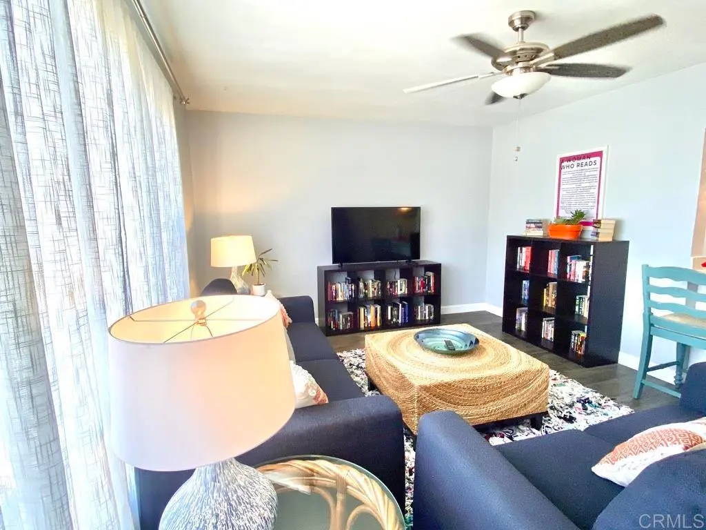 Residential Lease for rent at 1068 8th, Imperial Beach, San Diego County, CA featuring 2 beds and 1 bath