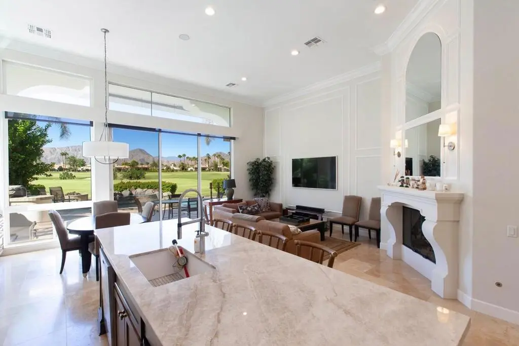 Single Family Residence for rent at 79983 Rancho La Quinta Drive, La Quinta, CA featuring 3 beds and 4 baths