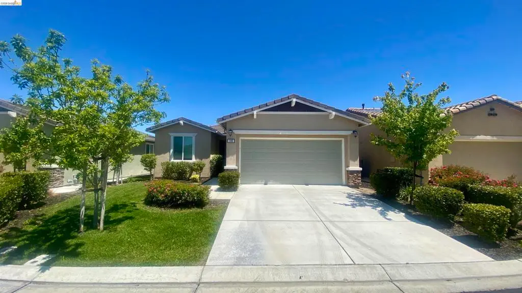 Single Family Residence for sale at 140 Alpine Drive, Rio Vista, CA featuring 2 beds and 2 baths
