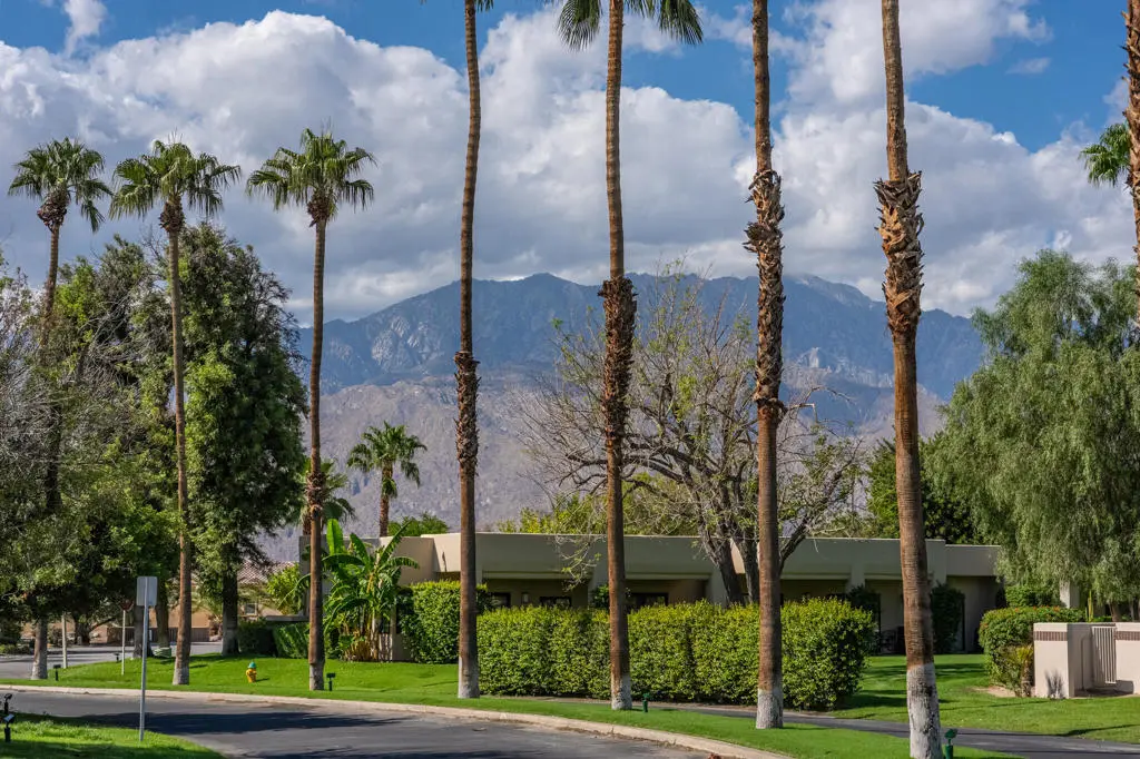 Condominium for rent at 67553 N Natoma Drive, Cathedral City, CA featuring 1 bed and 2 baths