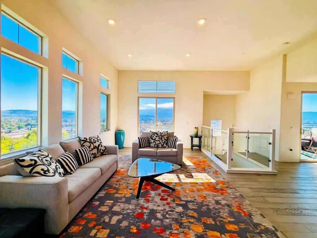 Condominium for sale at 3051 San Jose Vineyard Court 2, San Jose, CA featuring 2 beds and 2 baths