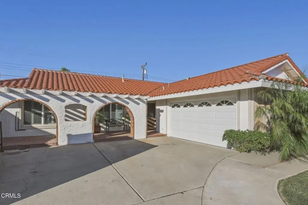 Single Family Residence for sale at 1231 Hibiscus Street, Oxnard, CA featuring 4 beds and 2 baths