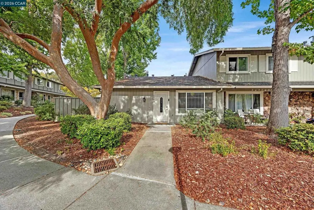 Townhouse for sale at 2749 Fountainhead Dr, San Ramon, CA featuring 2 beds and 2 baths