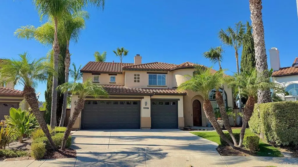 Residential Lease for rent at 2207 Vista Chaparral, Carlsbad, San Diego County, CA featuring 5 beds and 3 baths