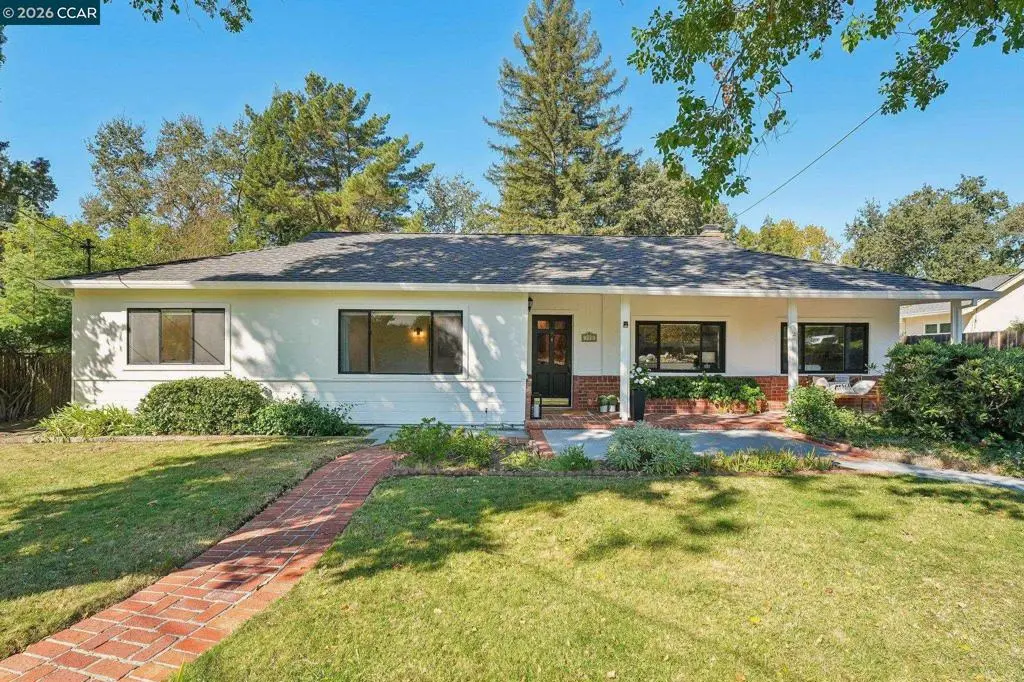 Single Family Residence for sale at 141 Maiden Ln, Danville, CA featuring 4 beds and 2 baths