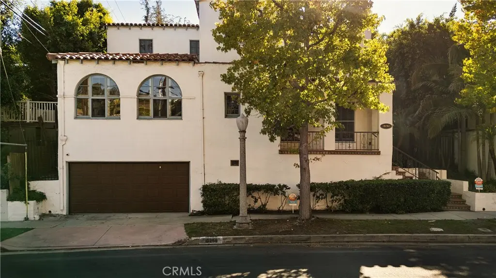 Single Family Residence for sale at 10268 Cheviot Drive, Los Angeles, CA featuring 4 beds and 3 baths