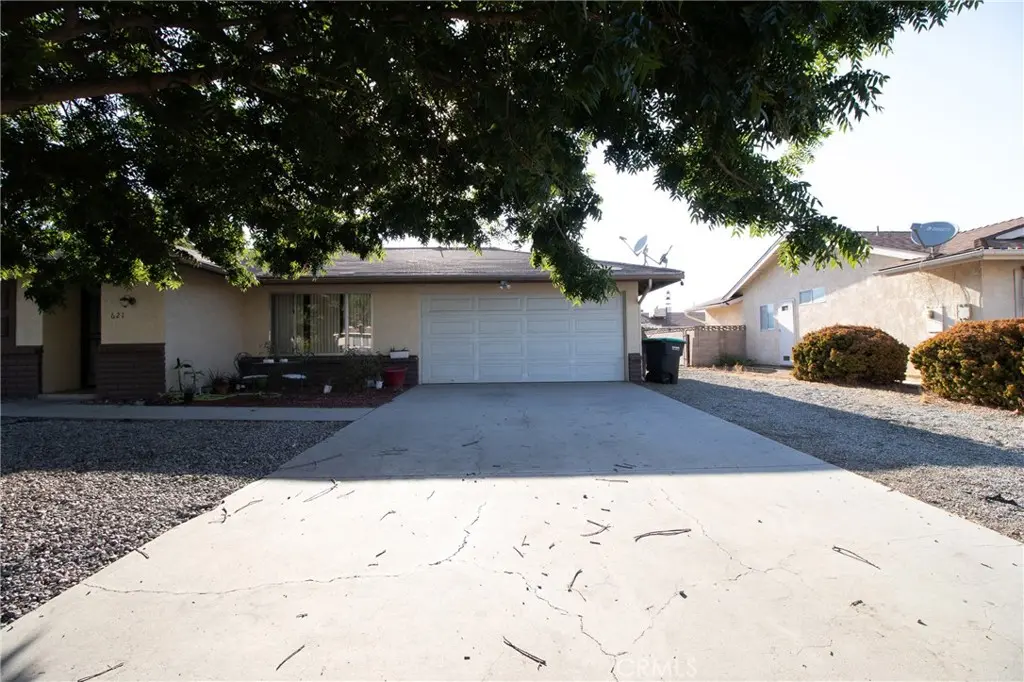 Single Family Residence for sale at 621 Brian, Hemet, CA featuring 2 beds and 2 baths