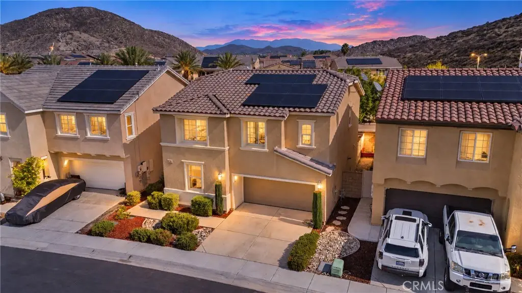 Single Family Residence for sale at 24174 Carnation, Lake Elsinore, CA featuring 3 beds and 3 baths