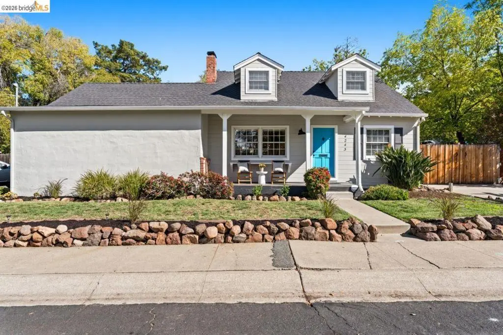 Single Family Residence for sale at 4243 Lancelot Dr, Concord, CA featuring 4 beds and 2 baths