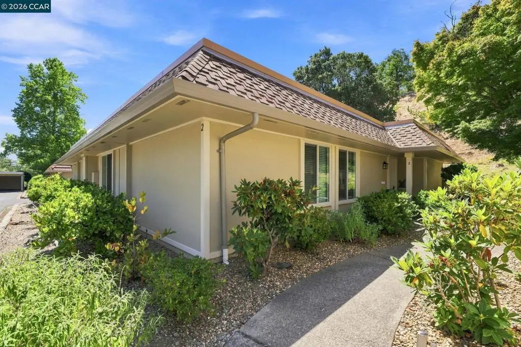 Condominium for sale at 2033 Ptarmigan 2, Walnut Creek, CA featuring 3 beds and 2 baths