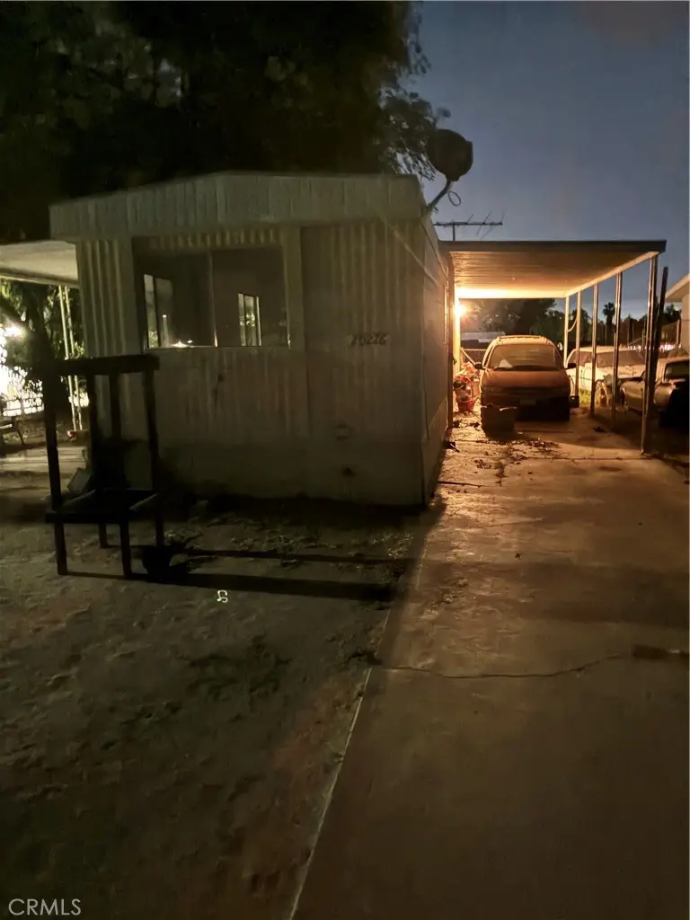 Residential Lease for rent at 20276 Oleander, Perris, Riverside County, CA featuring 2 beds and 1 bath