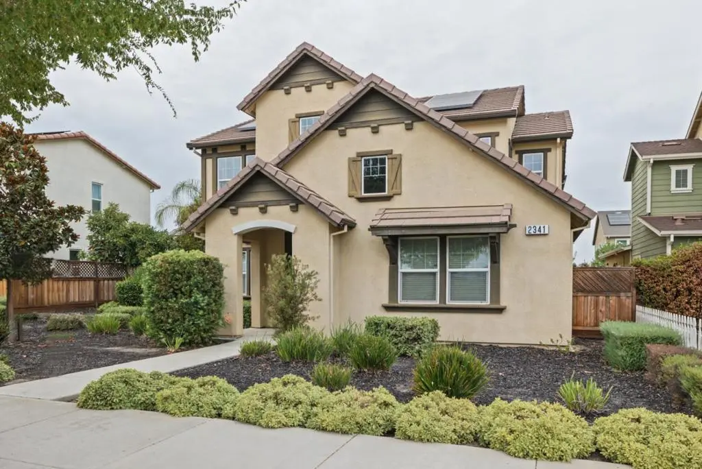Single Family Residence for sale at 2341 Ellis Town Drive, Tracy, CA featuring 4 beds and 3 baths
