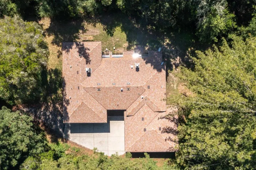 Residential Lease for rent at 300 Winona Way, Aptos, Santa Cruz County, CA featuring 4 beds and 3 baths