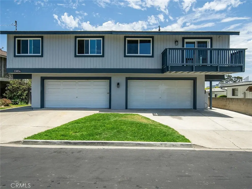Triplex for rent at 33856 Pequito A, Dana Point, CA featuring 2 beds and 2 baths