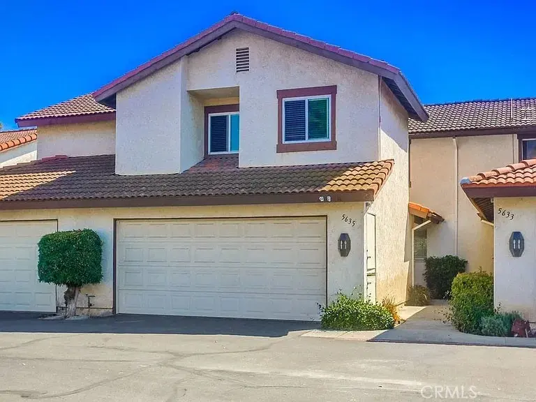 Residential Lease for rent at 5635 Boot, Oceanside, San Diego County, CA featuring 3 beds and 3 baths