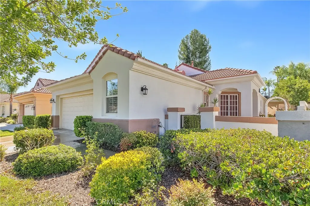 Single Family Residence for sale at 23719 Corte Andar, Murrieta, CA featuring 2 beds and 2 baths