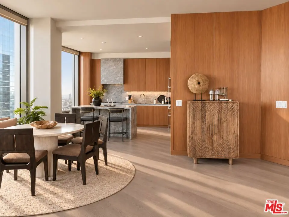 Condominium for sale at 211 W Elm Court 4A, Los Angeles, CA featuring 2 beds and 3 baths