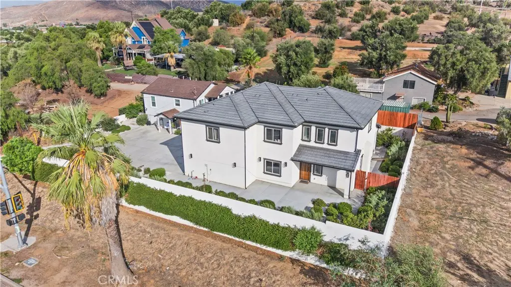 Quadruplex for sale at 7809 Mission Blvd, Jurupa Valley, CA