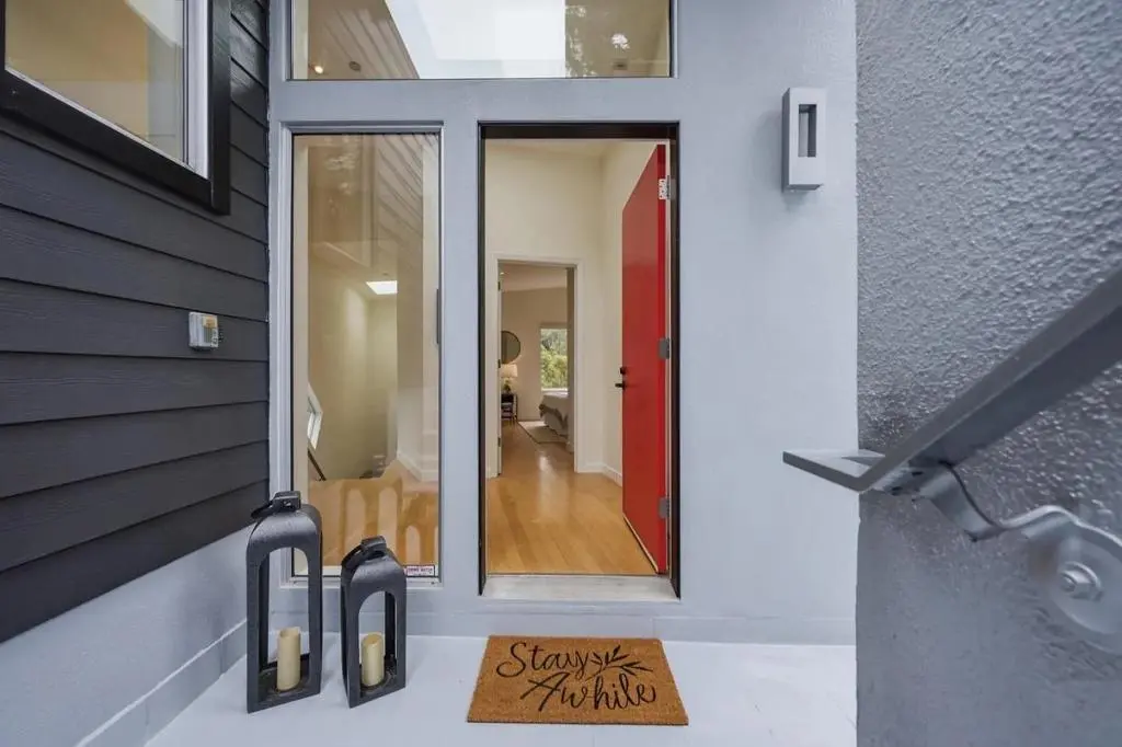 Residential Lease for rent at 540 El Granada Boulevard, Half Moon Bay, CA featuring 3 beds and 3 baths