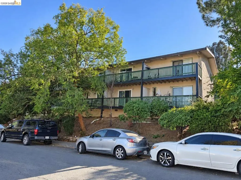 Residential Income for sale at 1629 Valle Vista Ave, Vallejo, CA