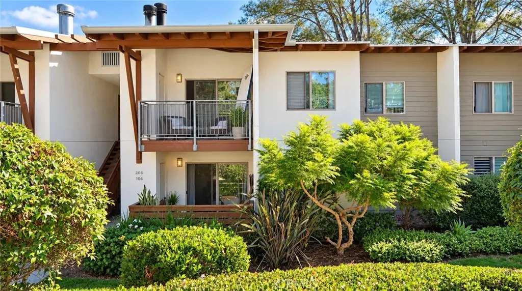 Condominium for rent at 1710 S El Camino Real E106, Encinitas, CA featuring 2 beds and 2 baths