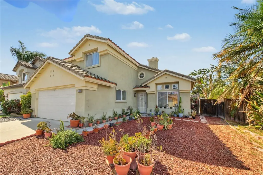 Single Family Residence for sale at 2488 Sena, Corona, CA featuring 3 beds and 3 baths