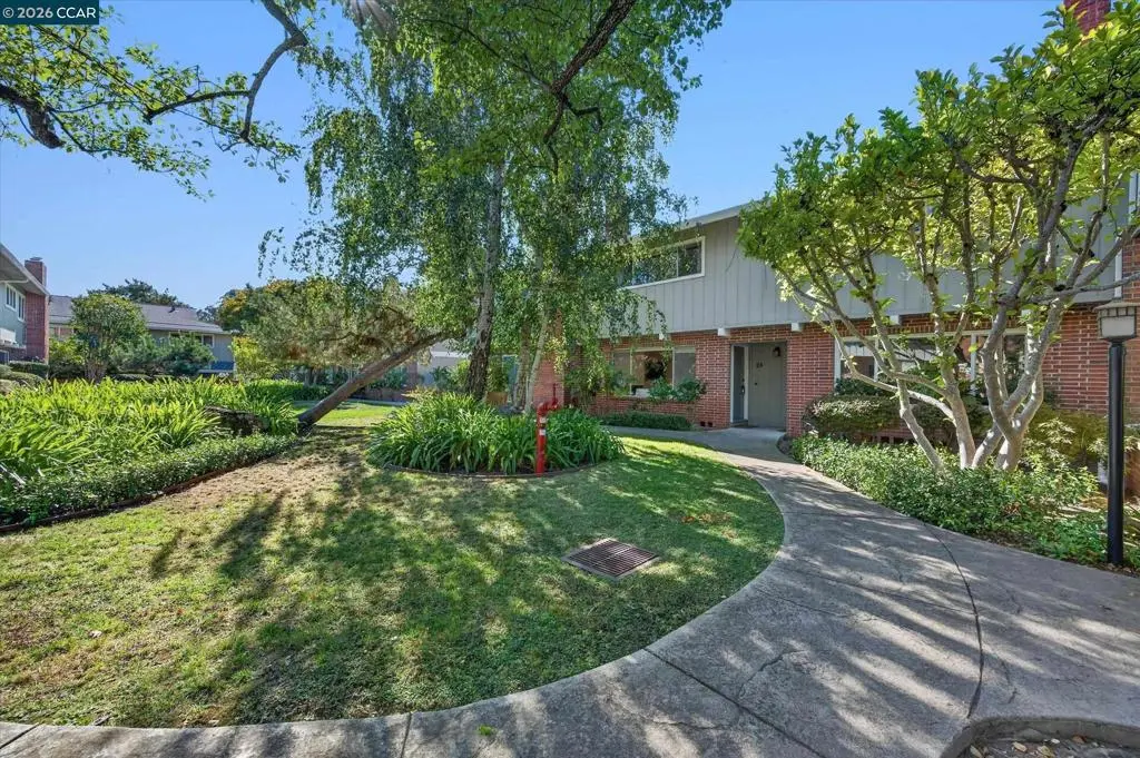 Condominium for sale at 2135 Ascot Drive 23, Moraga, CA featuring 2 beds and 3 baths