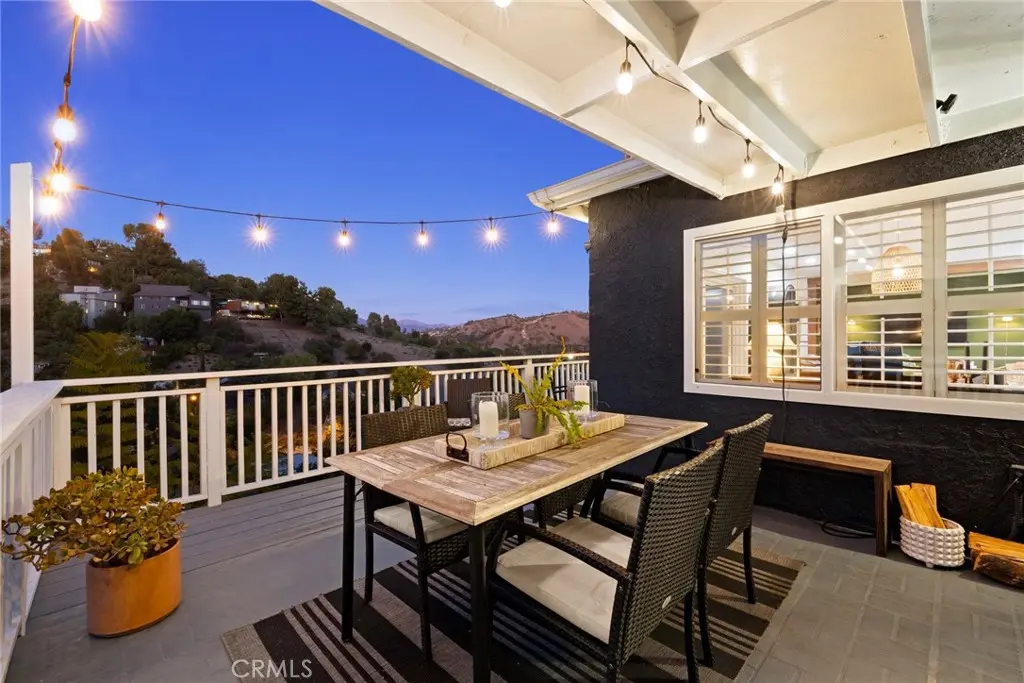 Single Family Residence for sale at 4342 Glenmuir Ave, Los Angeles, CA featuring 3 beds and 2 baths
