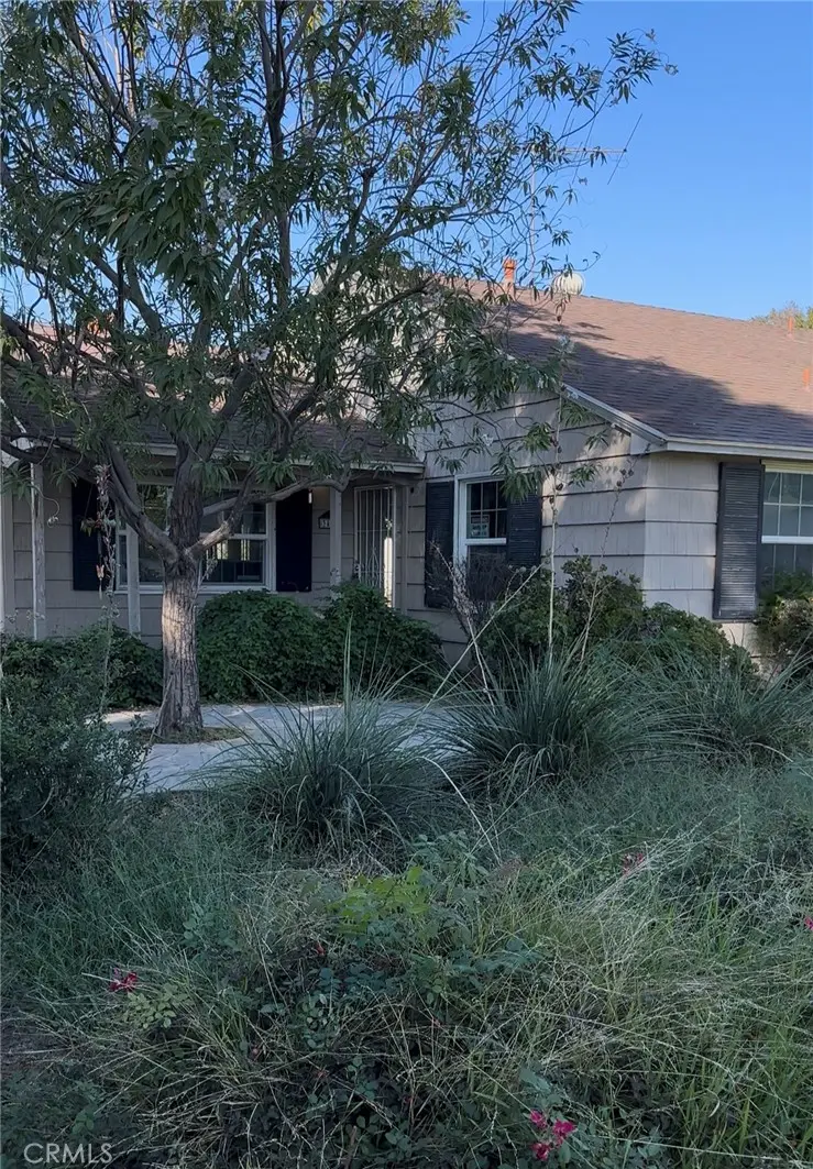 Single Family Residence for sale at 3457 Sunnyside Drive, Riverside, CA featuring 3 beds and 2 baths